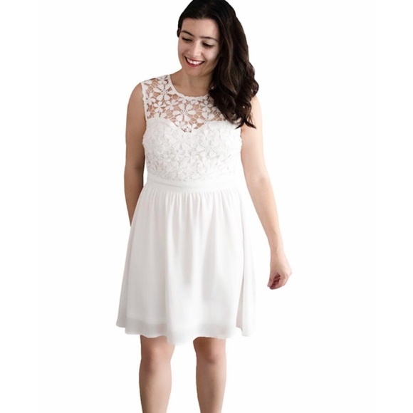 SOLD - Picture 4 of 8